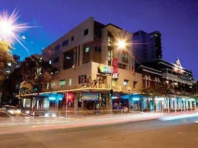 *** Hotel Roamer Brisbane Australien